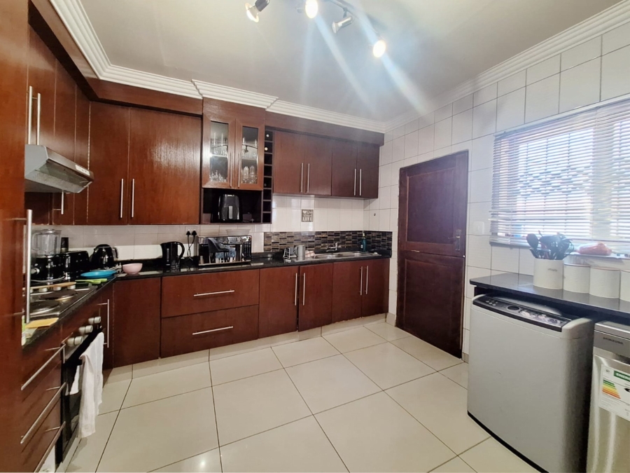 3 Bedroom Property for Sale in Melodie North West